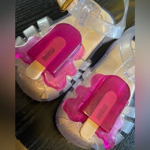 Like new Mini Melissa jelly sandals, size 7